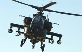 Luchtmacht laat Apache-gevechtshelikopter op biobrandstof vliegen 