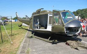 Een historische HUEY op de Ursel Avia 2018 luchtvaartshow