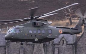 FLASH: Pools leger wil 22 Leonardo AW101 Merlin aankopen