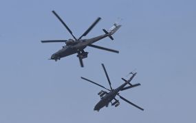 Servie toont zijn 11 Russian Mi-35P aanvalshelikopters